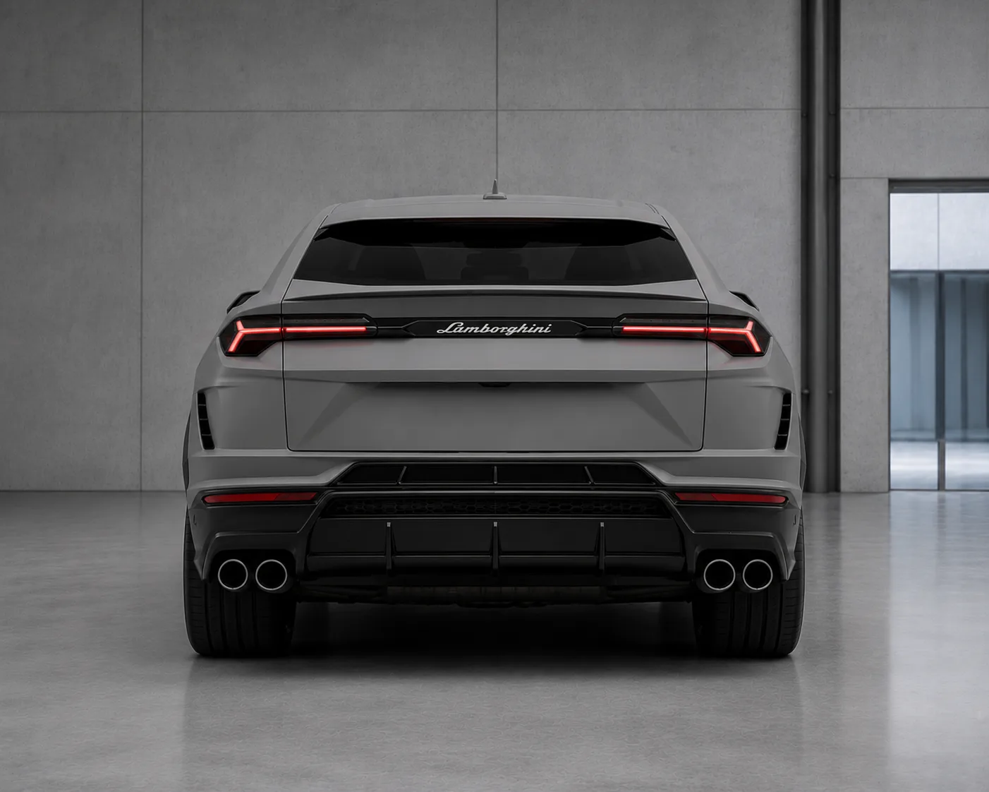 Lamborghini Urus S — rear